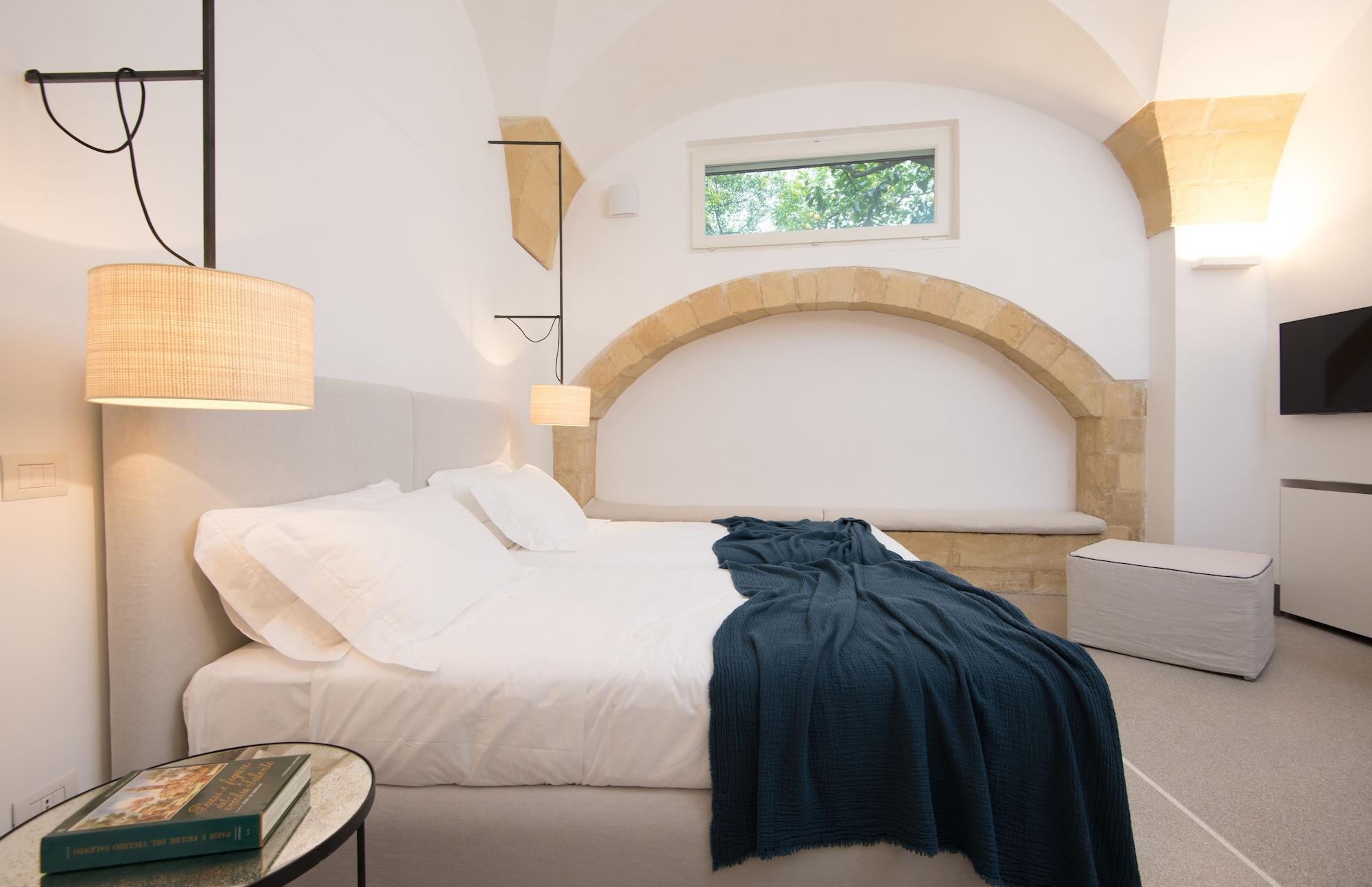 Palazzo De Noha - Boutique Hotel Lecce Luaran gambar